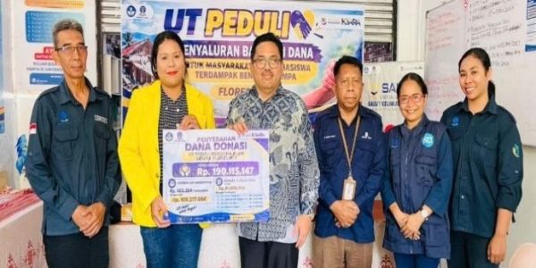 UNIVERSITAS TERBUKA HADIR UNTUK FLORES, SALURKAN BANTUAN BAGI MAHASISWA DAN MASYARAKAT TERDAMPAK GEMPA