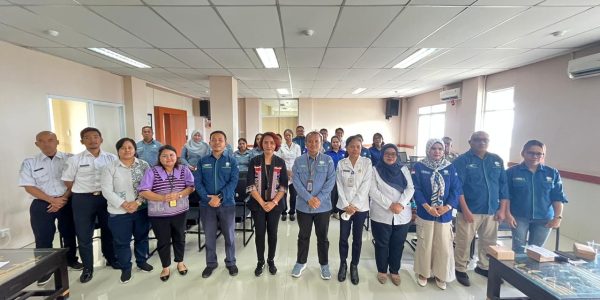UT Kupang Laksanakan Sosialisasi dan Promosi di Kantor BMKG Kupang