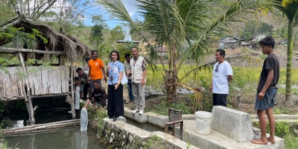 UNIVERSITAS TERBUKA DORONG KETAHANAN PANGAN DAN EKONOMI MASYARAKAT DESA UMBU LANGGANG MELALUI PERTANIAN DAN PERIKANAN TERPADU